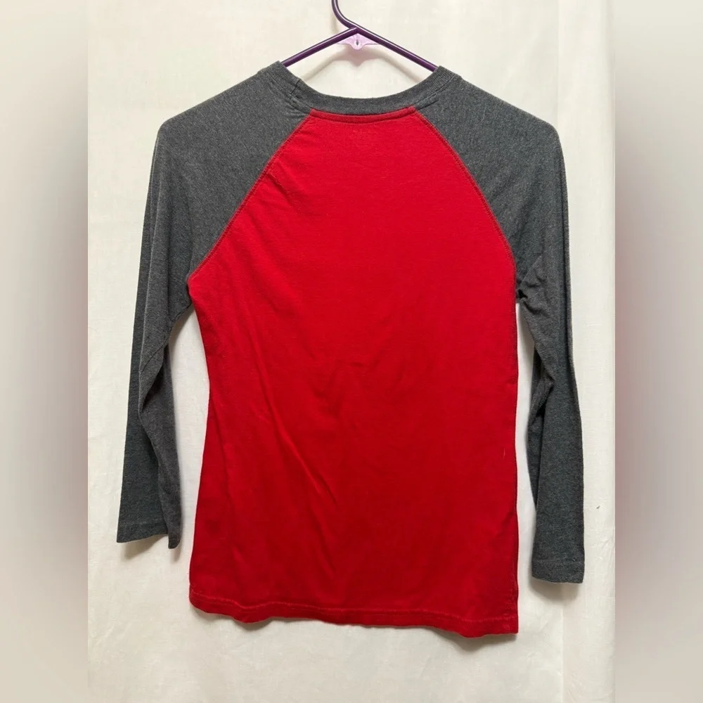 Falls Creek Red and Gray Skull Graphic Long Sleeve Youth 8-10 Tee 0143